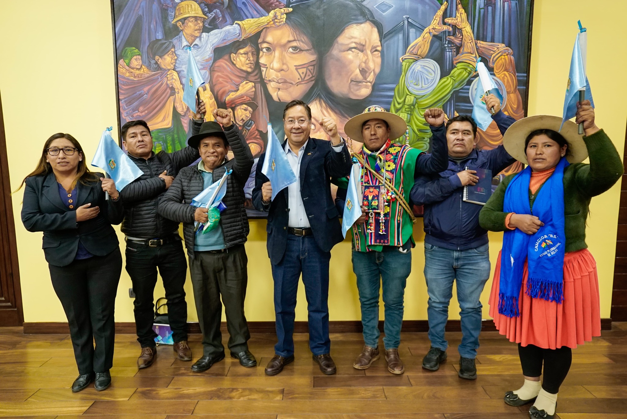 El presidente Arce coordina con organizaciones sociales de Cochabamba entrega e inicio de obras por su aniversario departamental