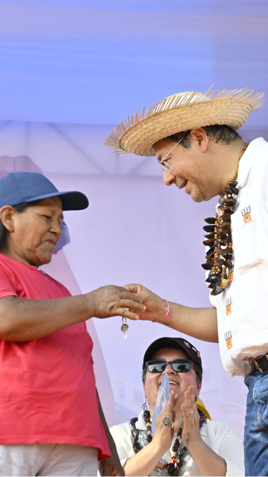 El presidente Luis Arce entrega viviendas y equipamiento de Planta Procesadora de Frutos Amazónicos en Pando