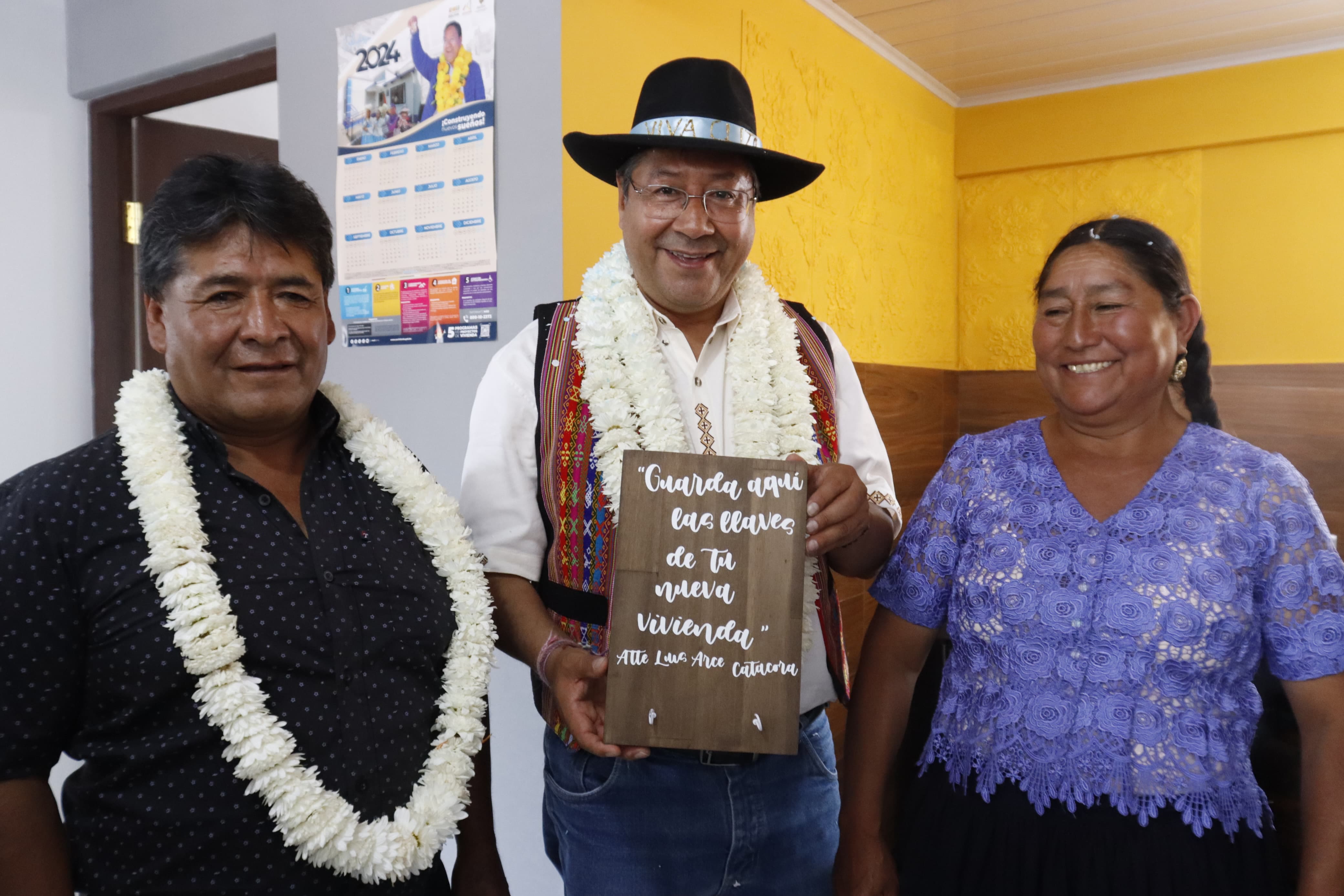 PRESIDENTE ARCE ENTREGÓ VIVIENDAS, UNA UNIDAD EDUCATIVA Y LA AMPLIACIÓN DE UN CANAL DE RIEGO EN EL MUNICIPIO DE CLIZA