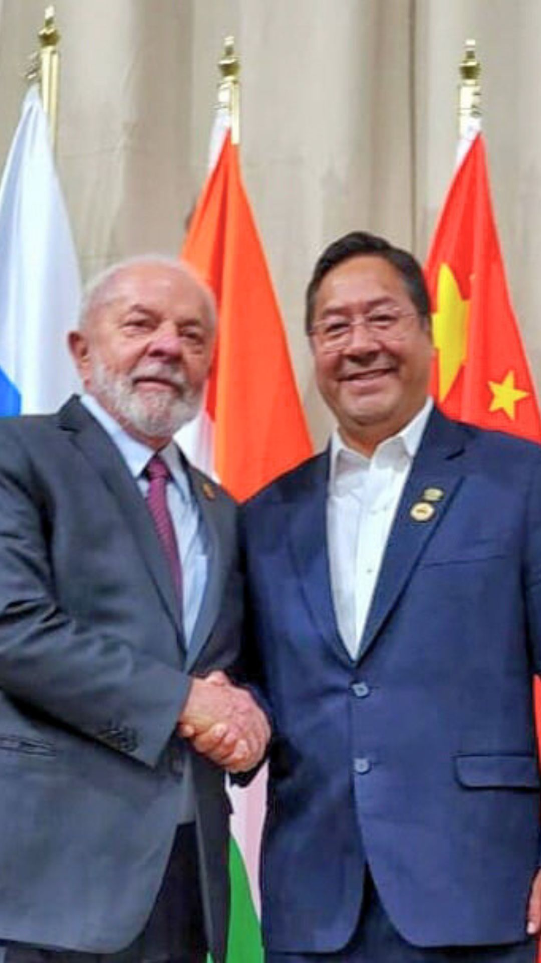 Cumbre de los BRICS: El presidente Arce se reunió con Lula para analizar temas de la agenda bilateral