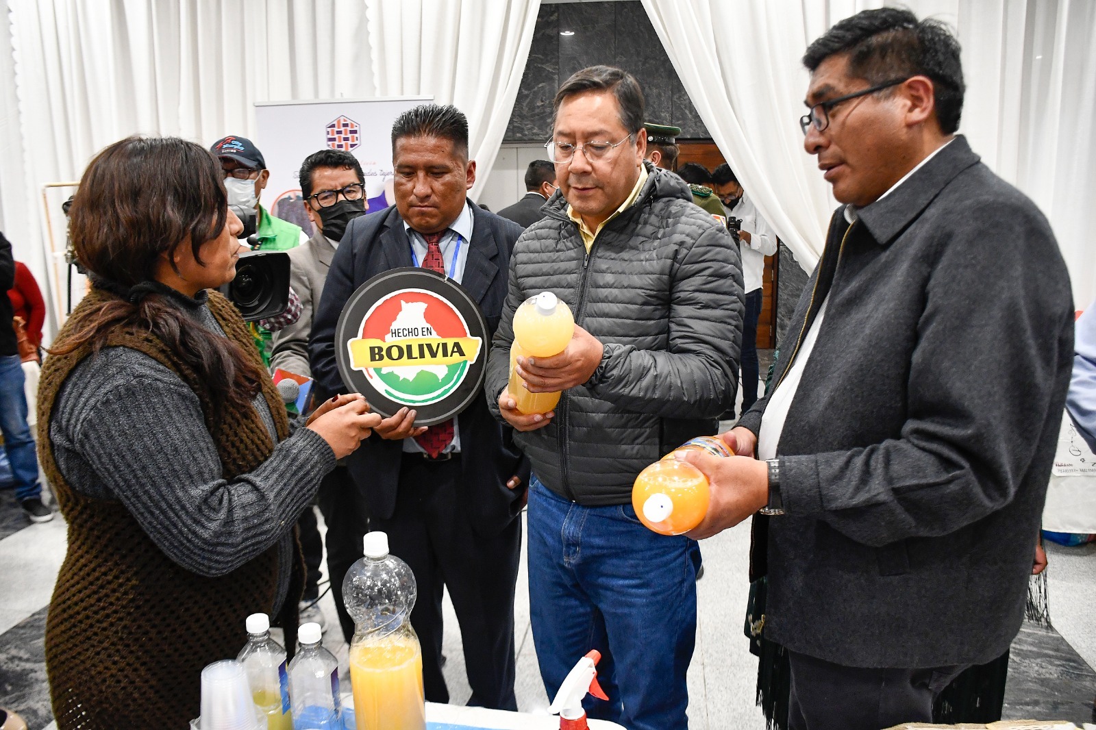 App “Consume lo Nuestro” inyectó Bs 615,6 millones a 1.469 micro, pequeñas, medianas y grandes unidades productivas