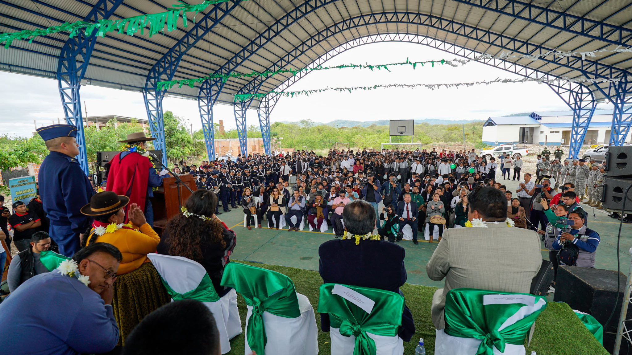 Presidente Arce entrega módulo tecnológico en Bermejo, construido con una inversión de Bs 11,1 millones