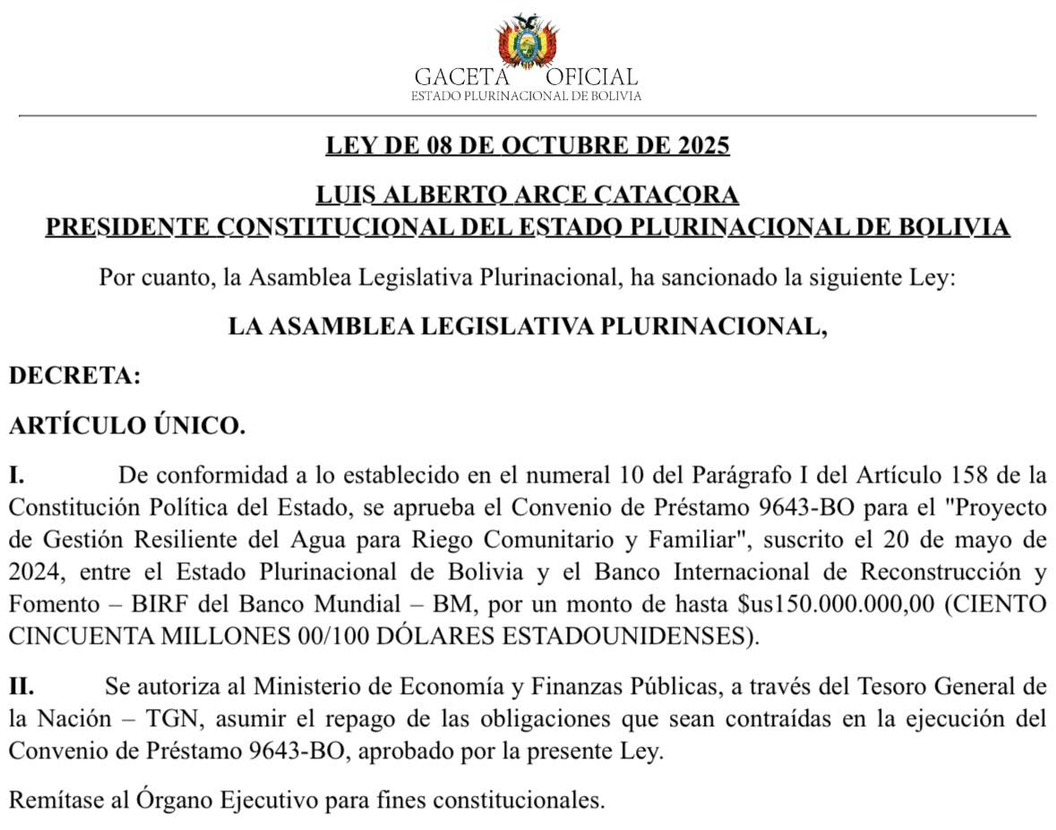 Presidente Arce promulga ley de crédito por $us 150 millones para riego comunitario y familiar