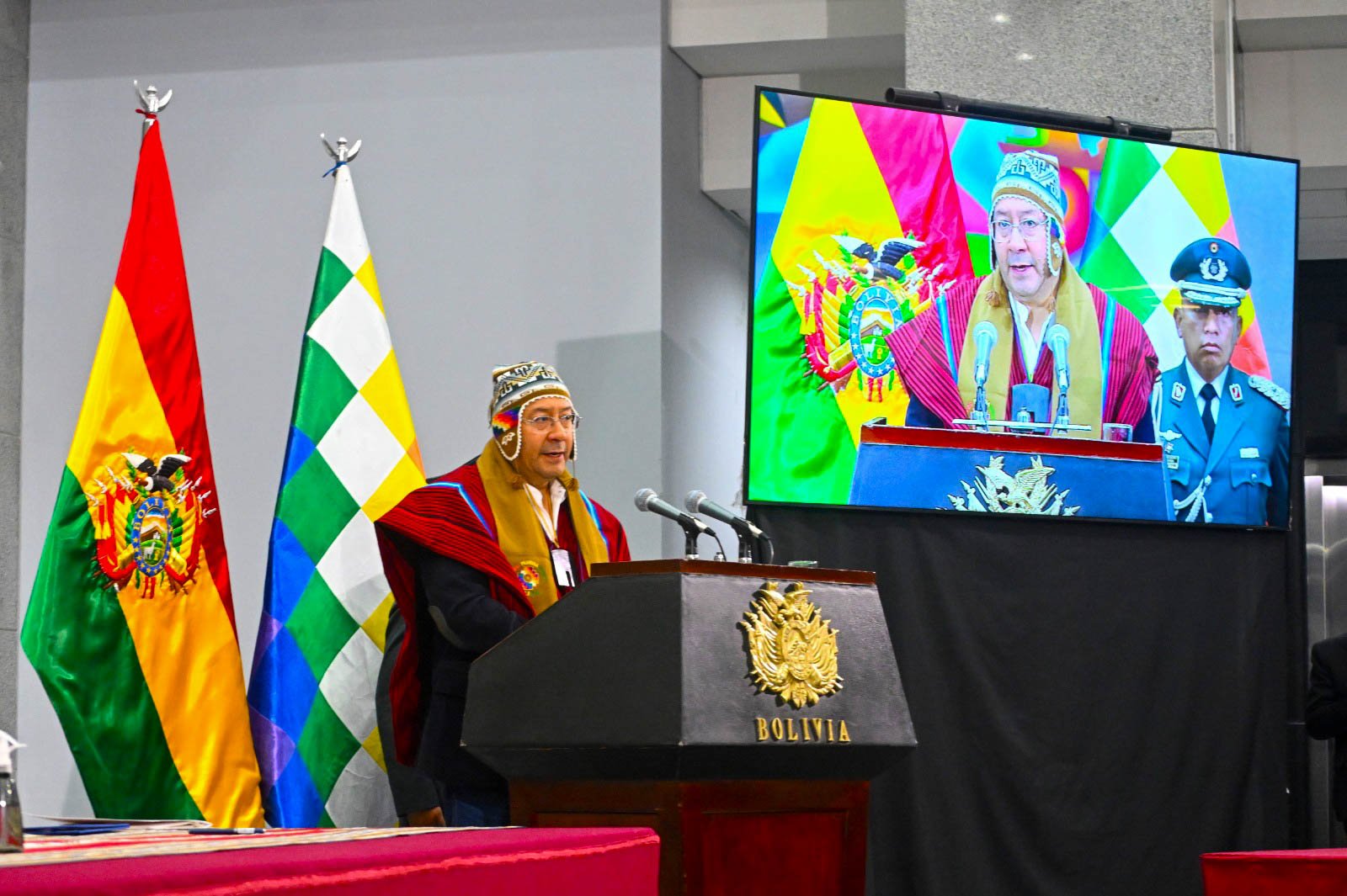 El presidente Arce lanza el Programa de Servicios Móviles de Acceso a la Justicia para llegar a pueblos alejados
