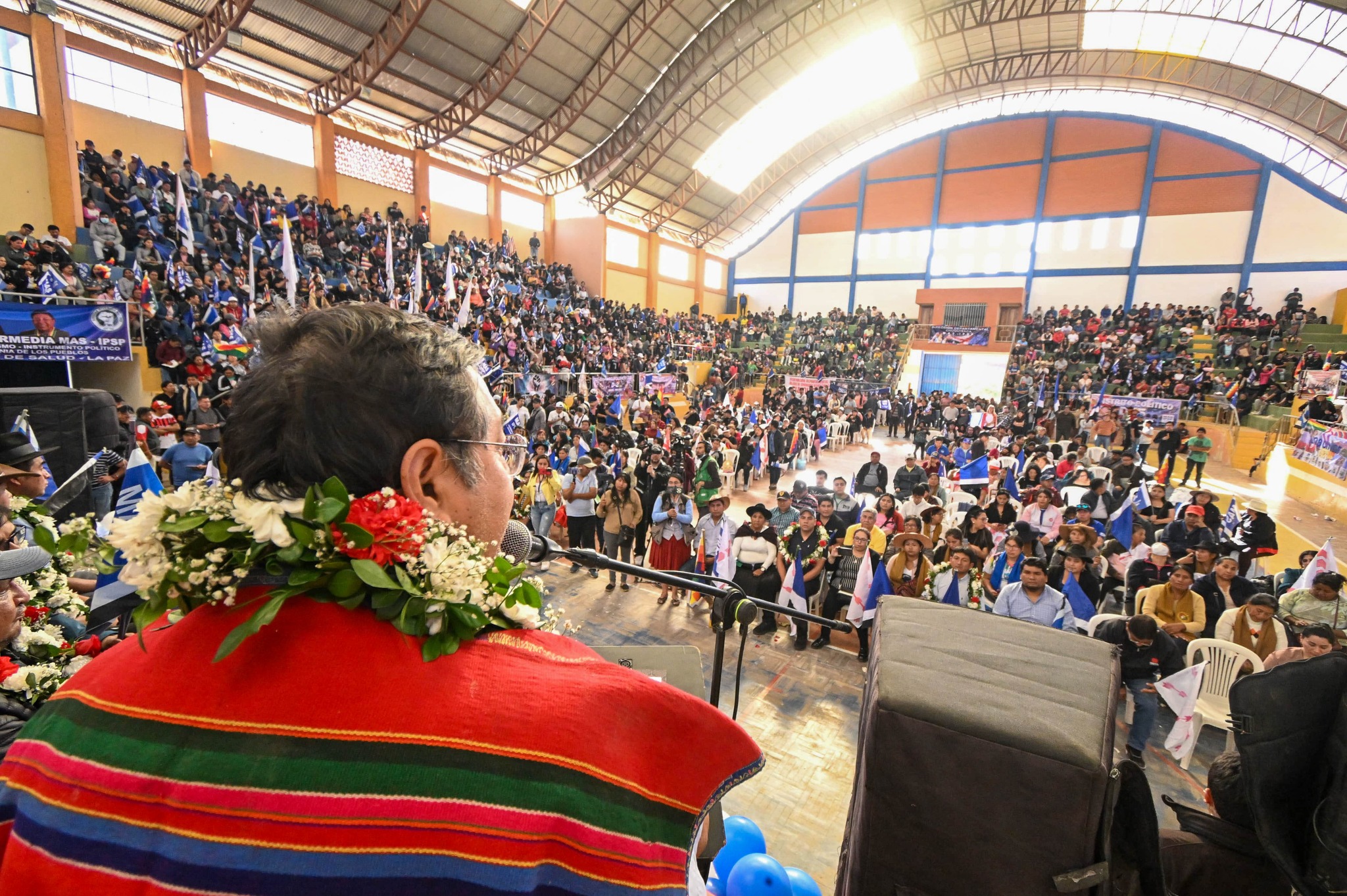 Presidente Arce: La derecha quiere volver al Estado republicano para vender las empresas estatales y saquear los recursos naturales