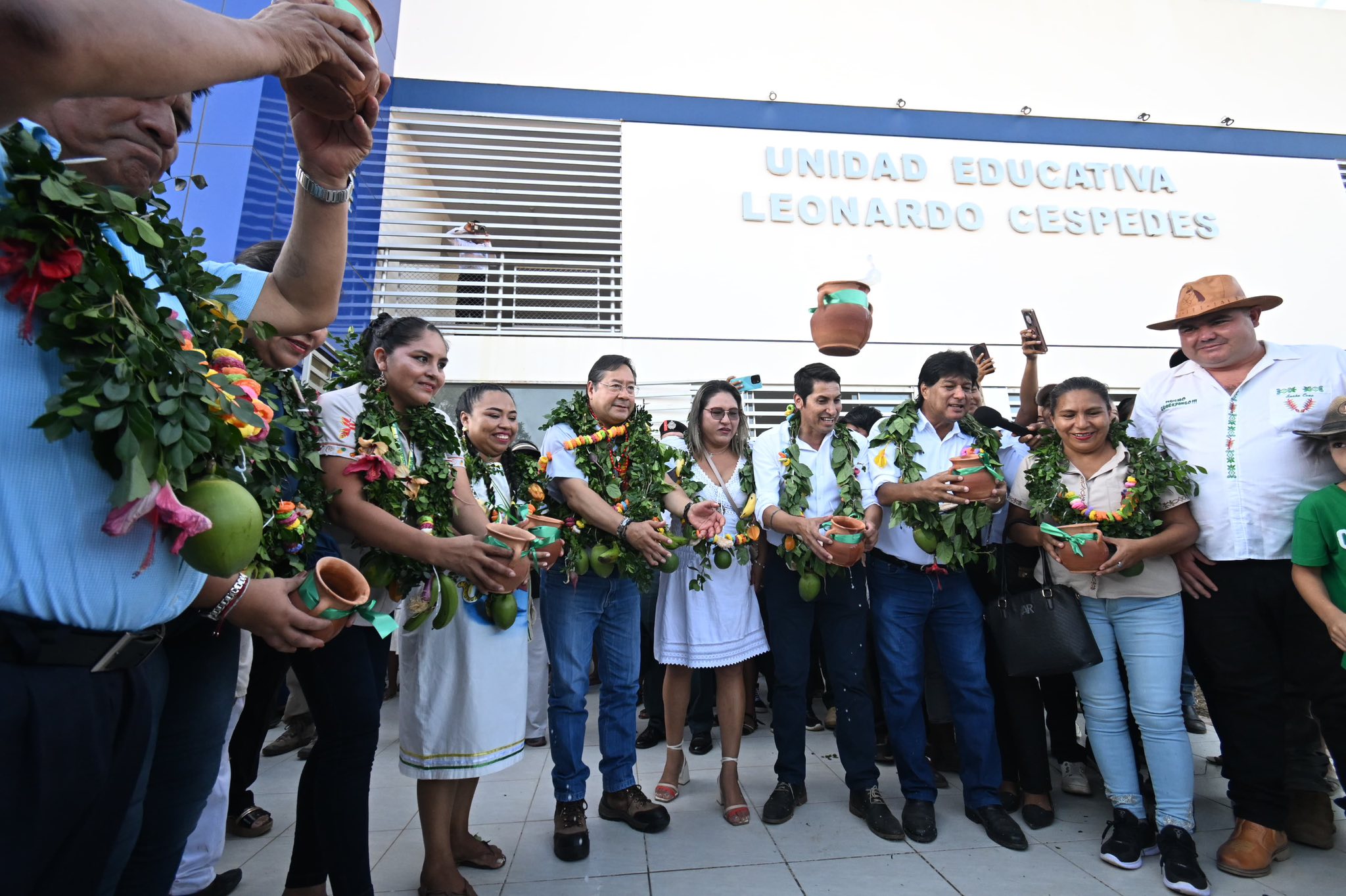 Con una inversión de más de Bs 5,8 millones, el presidente Luis Arce entrega un módulo educativo en Santa Cruz