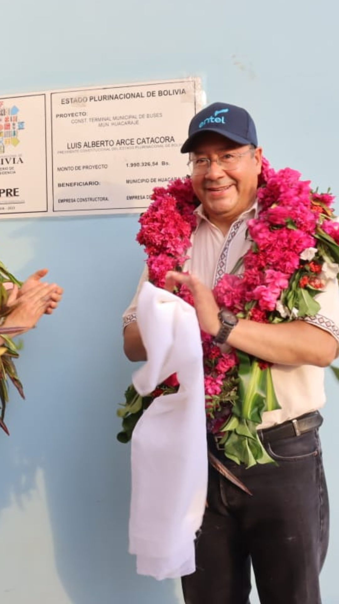 Presidente Luis Arce entrega cuatro obras en el municipio de Huacaraje, departamento de Beni