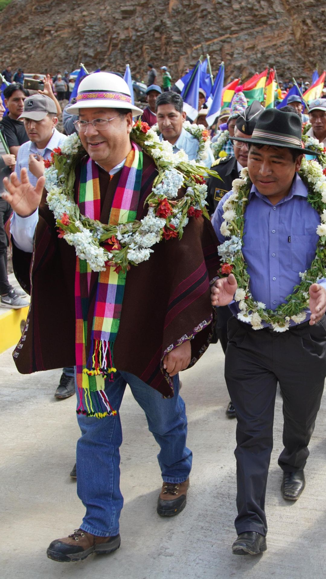 El presidente Arce entrega puente en Ravelo que dinamizará la agricultura y el turismo de Potosí