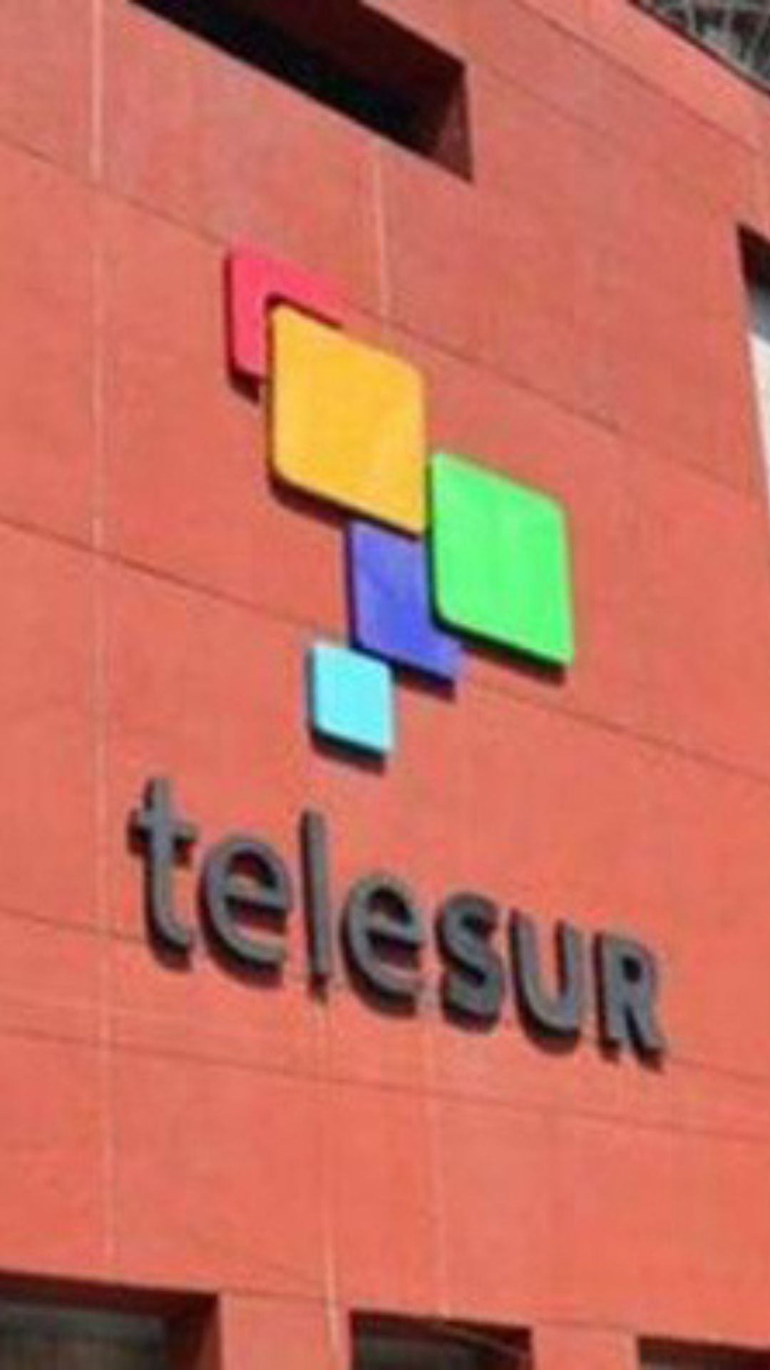 Presidente Arce felicita a teleSUR por sus 18 años al servicio de la comunidad de los pueblos de América